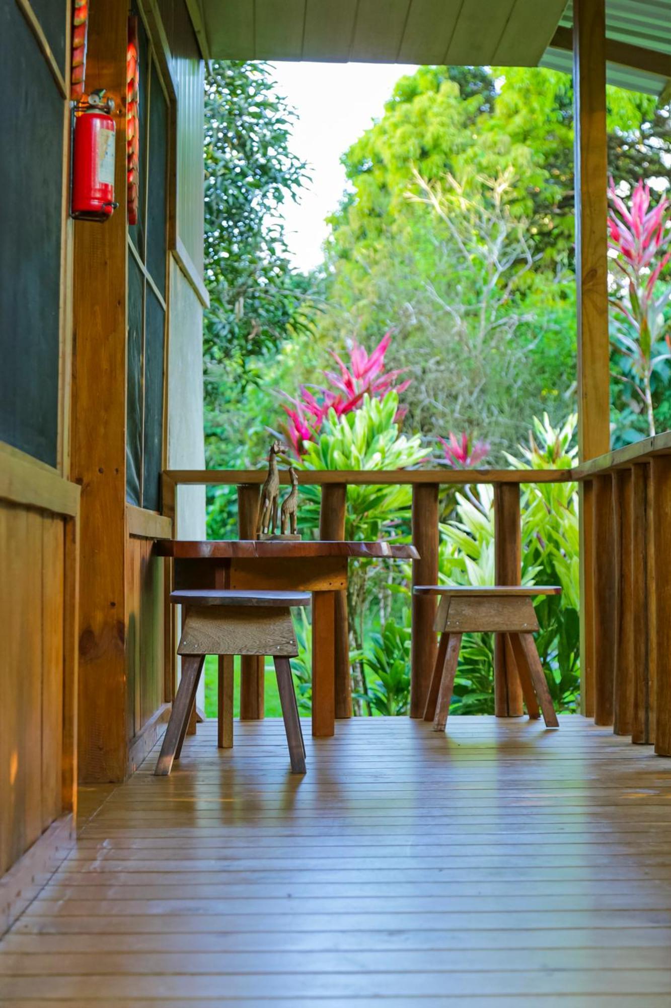Casa Drake Lodge Drakes Bay エクステリア 写真